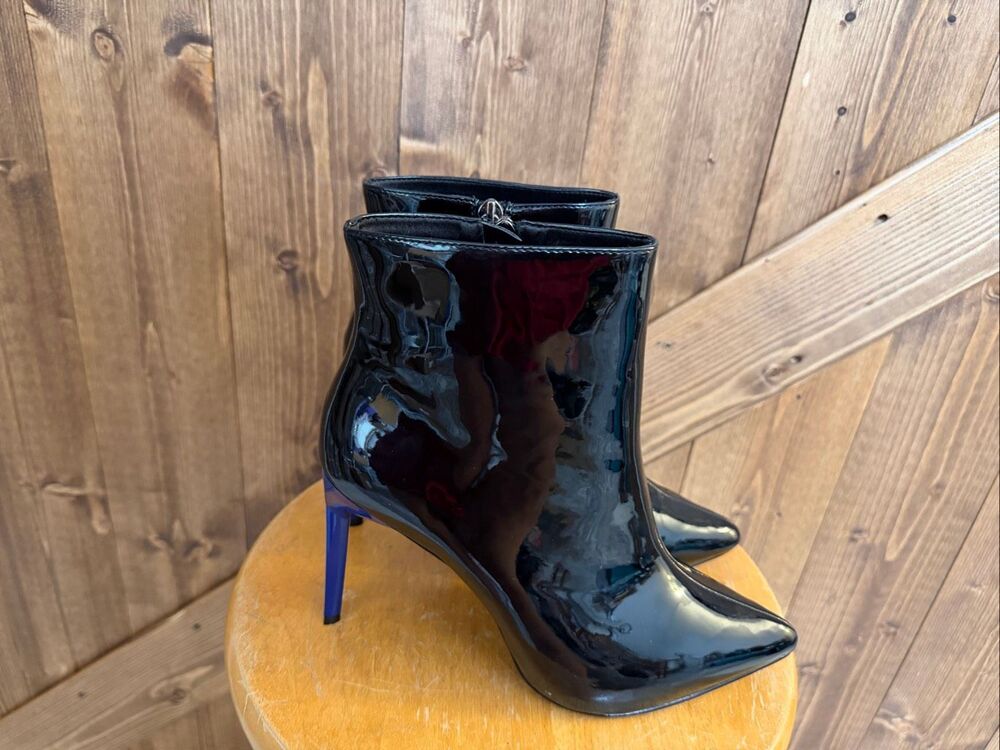 BCBGeneration Women’s Size 6.5B Black Patent Ankle Boots Blue 4” Stiletto Heel